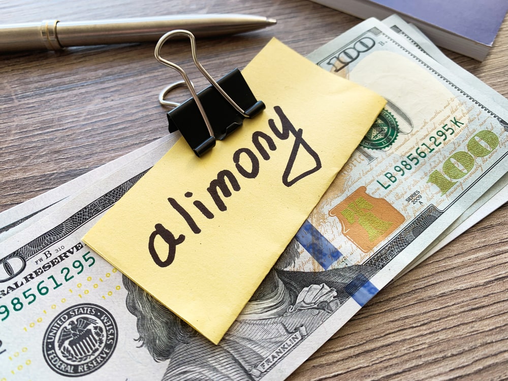 Rhode Island Alimony Finances